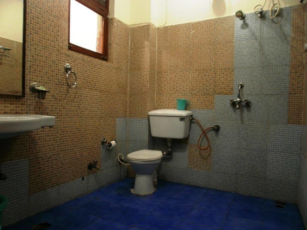 Hotel Sheel Gopal Vision Mathura Exteriér fotografie