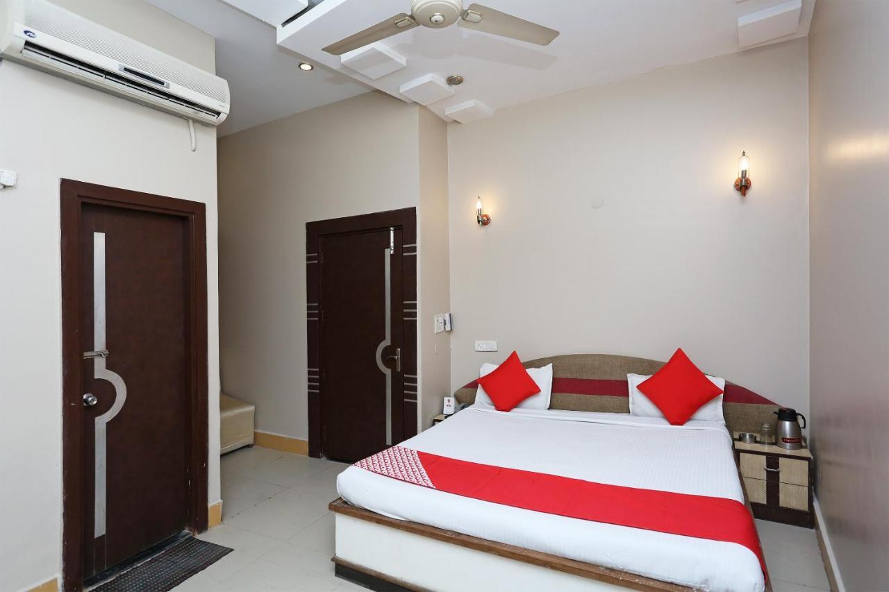 Hotel Sheel Gopal Vision Mathura Exteriér fotografie